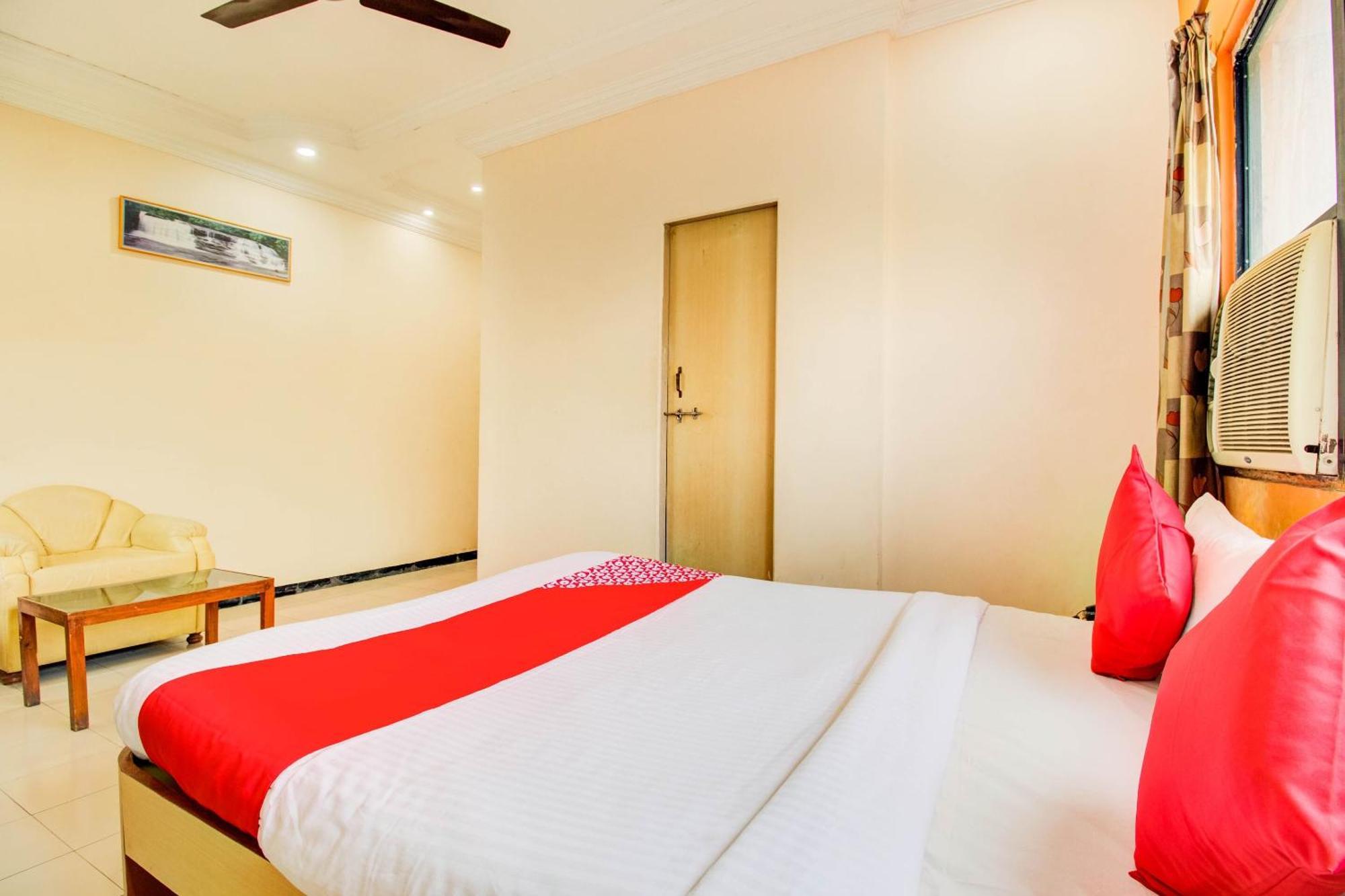 Hotel O Sri Jai Palace Нашик Екстер'єр фото